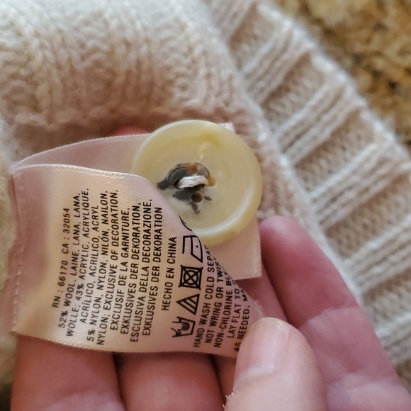 Far Away from Close cardigan - Picture 6 of 6